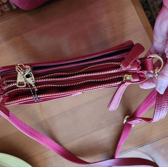 Roma Leather Conceal Carry Purse - Picture 3 of 6